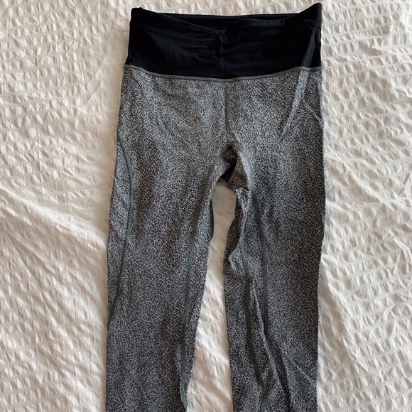 Lululemon Leggings - Picture 1 of 3